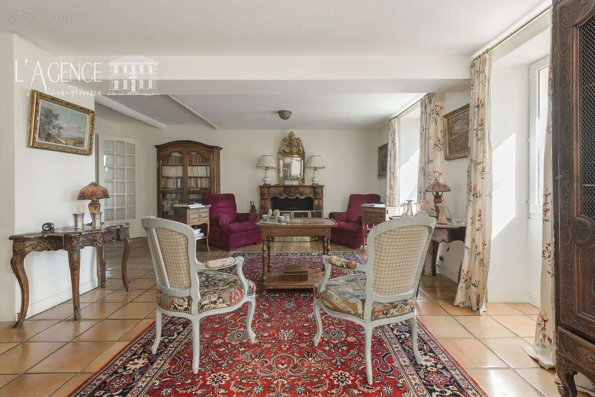 Maison à AIX-EN-PROVENCE