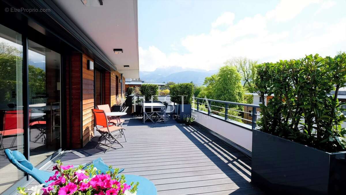 Appartement à ANNECY-LE-VIEUX
