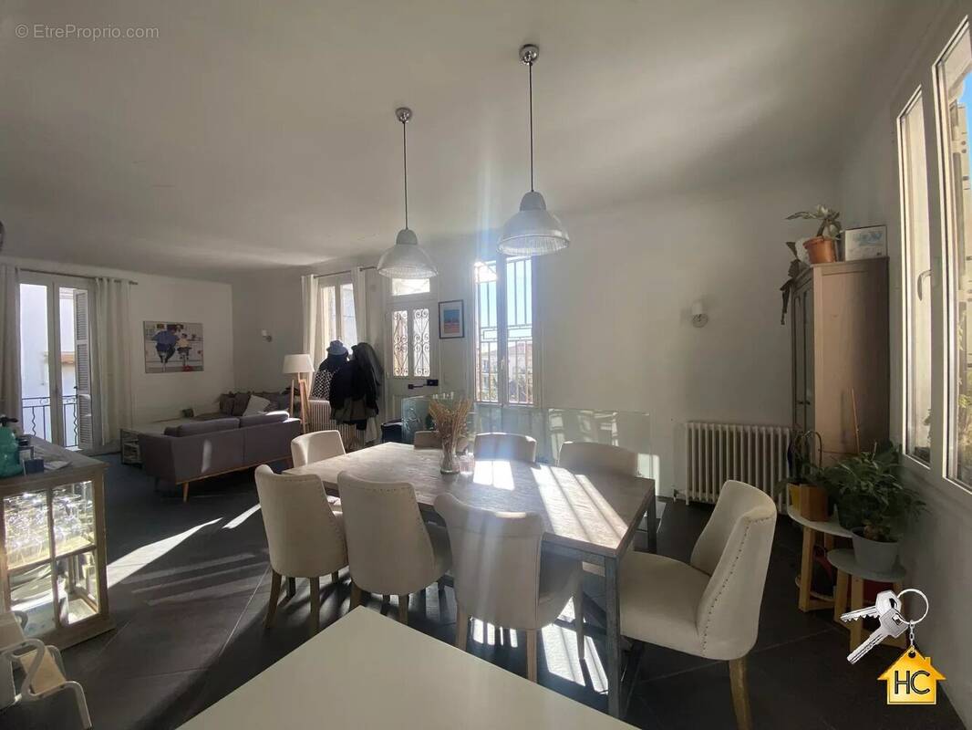 Maison à LE CANNET