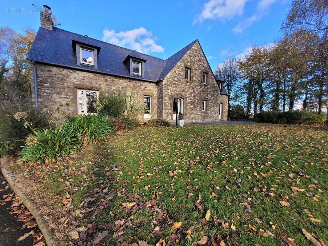 Maison à BALAZE
