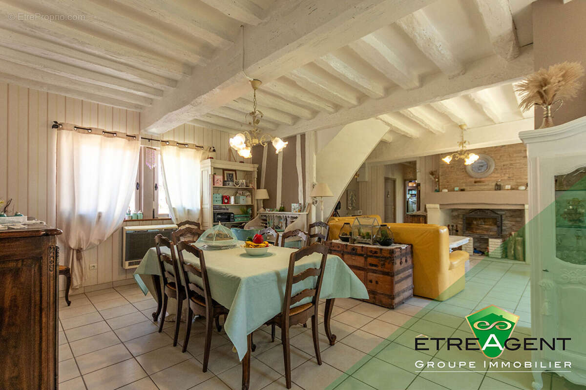 Maison NOGENT LE SEC - 121 m² - 3 chambres - photo 5