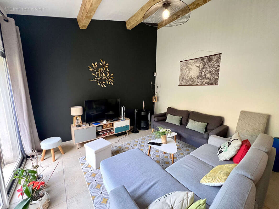 Maison à SAUVETERRE