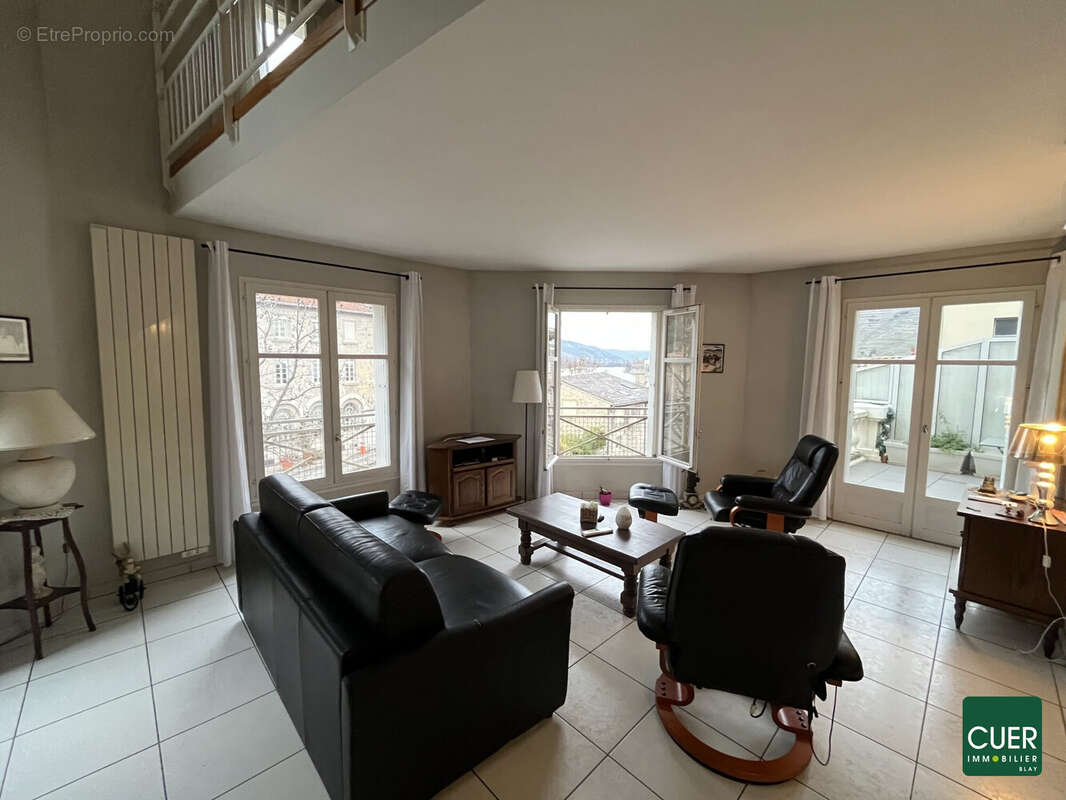 Appartement à TOURNON-SUR-RHONE