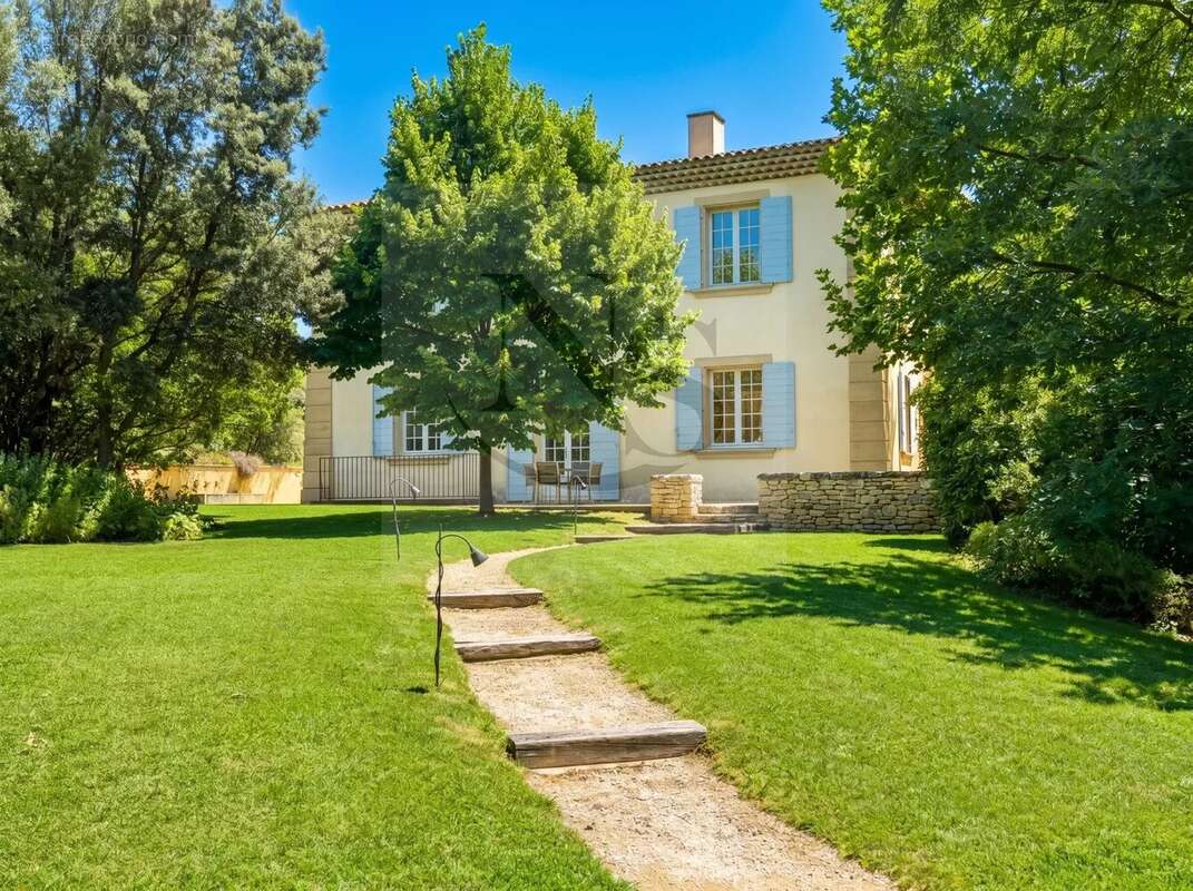 Aix-en-provence / grande bastide familiale d’exception - photo 4