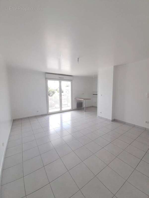 Appartement à BOUGUENAIS