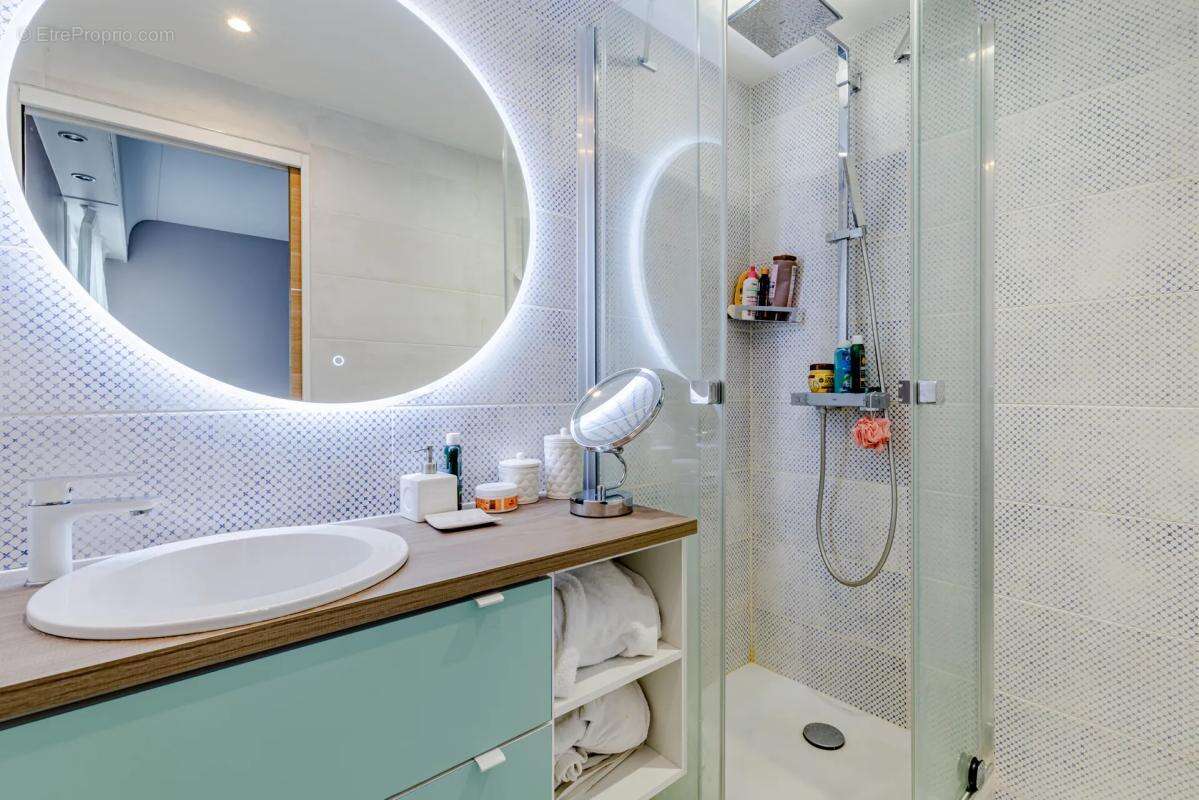 Appartement à ENGHIEN-LES-BAINS