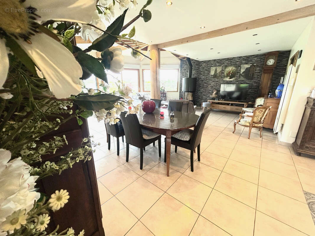Maison 200m2 Dreuil les Amiens - photo 6