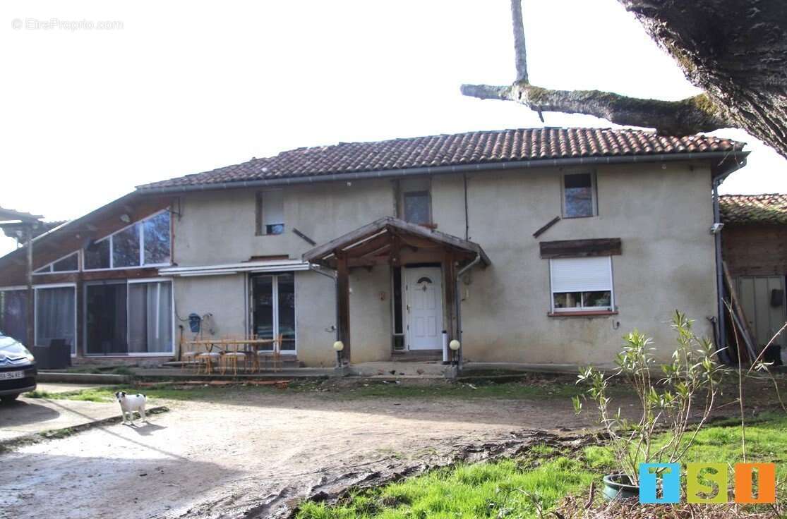 Maison à PEGUILHAN