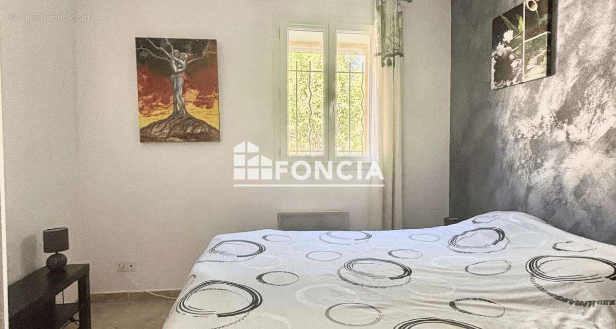 Maison à LA LONDE-LES-MAURES