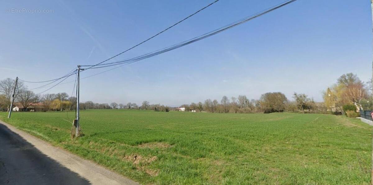 Photo 1 - Terrain à DOMMARTIN