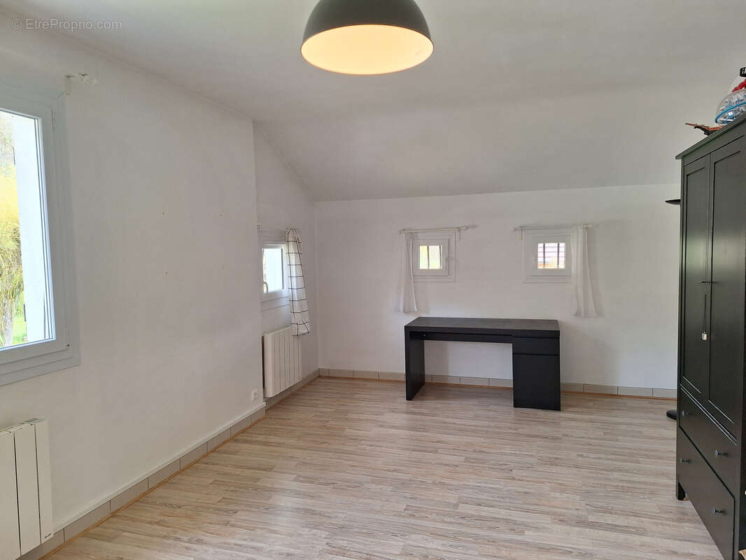 Maison à MONESTIER-DE-CLERMONT