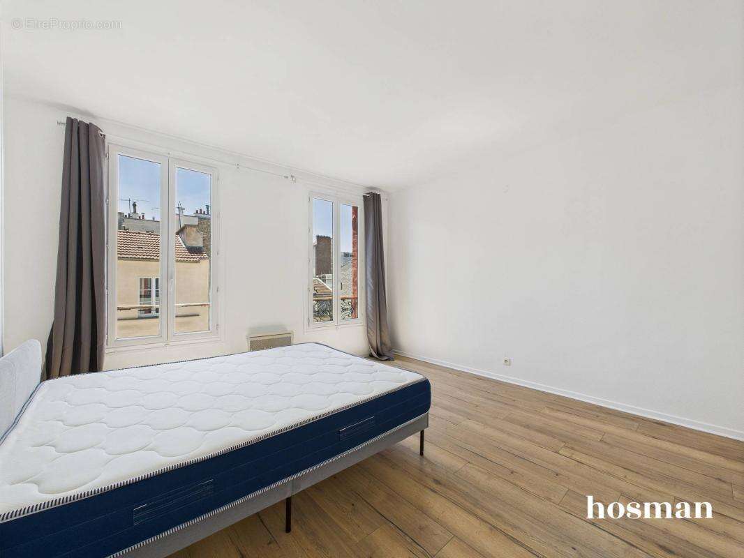 Appartement à PARIS-14E