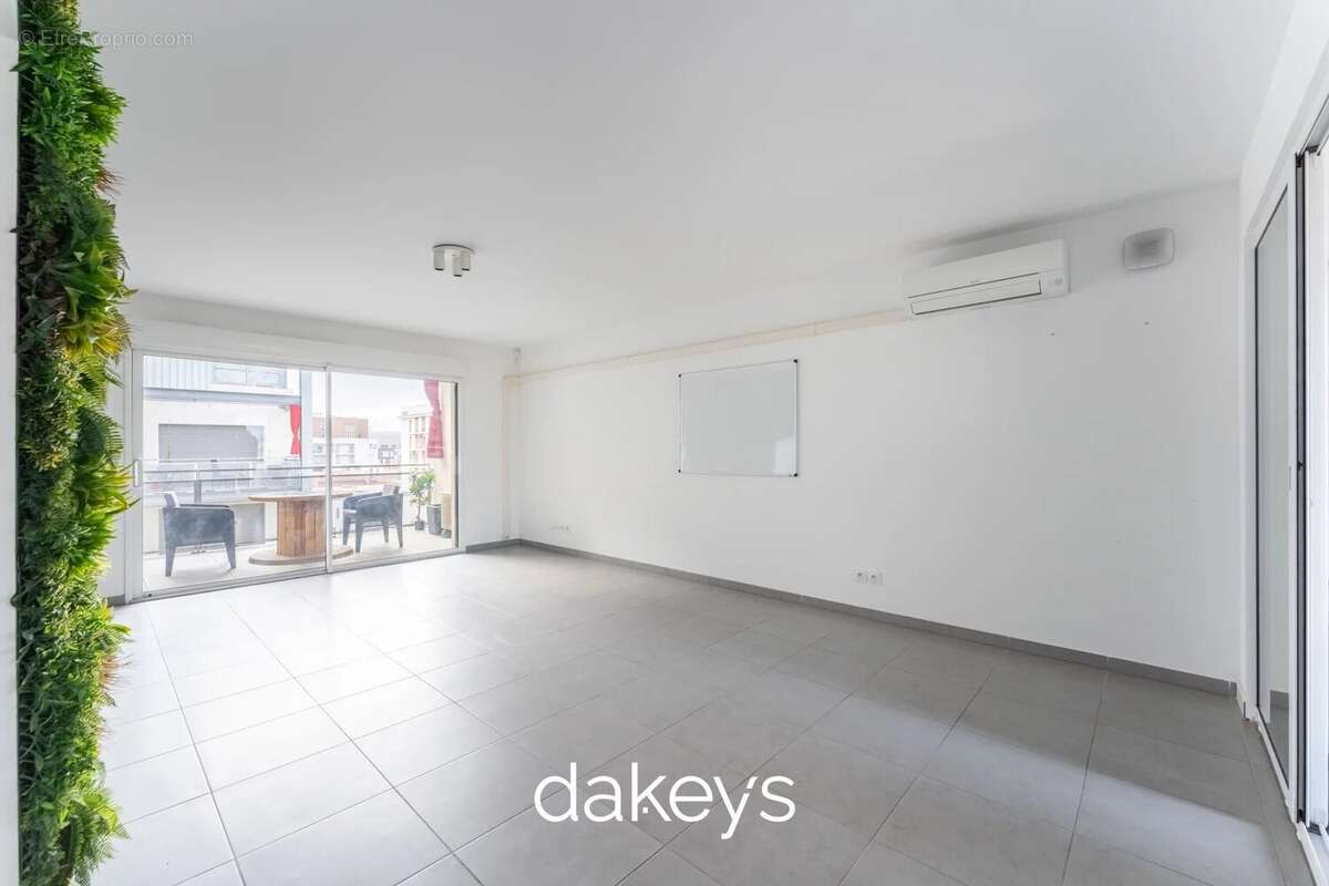 Appartement à MARSEILLE-3E