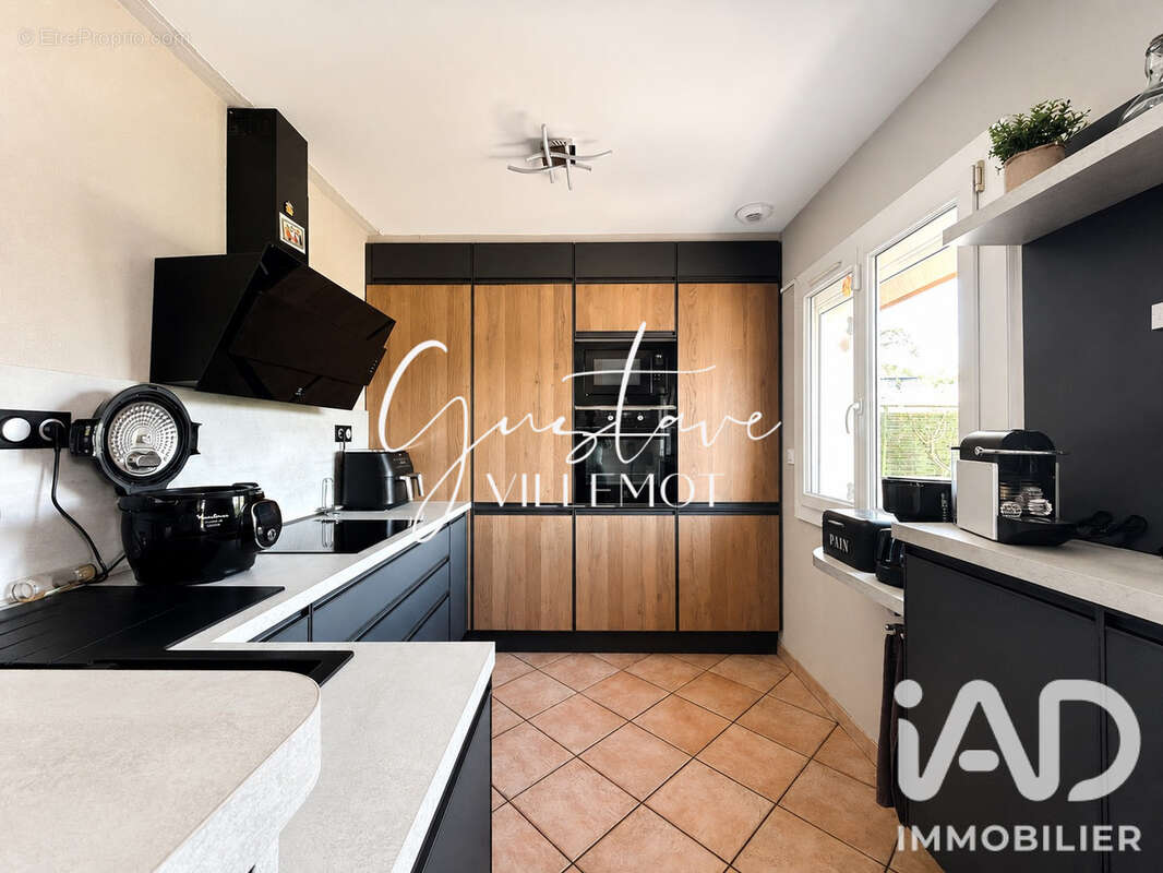 Maison 103 m² à Crepy-En-Valois  - photo 4