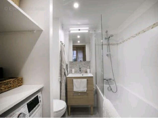 Appartement à PARIS-7E