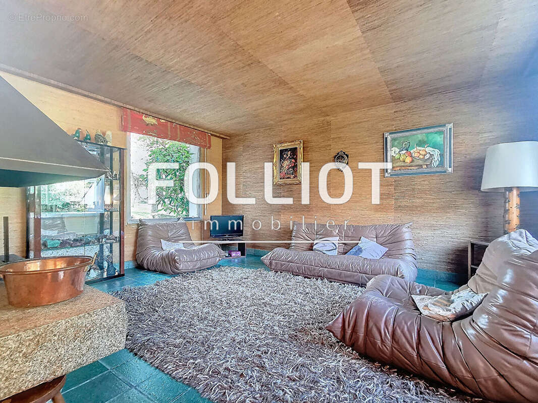 Maison à SAINT-PAIR-SUR-MER