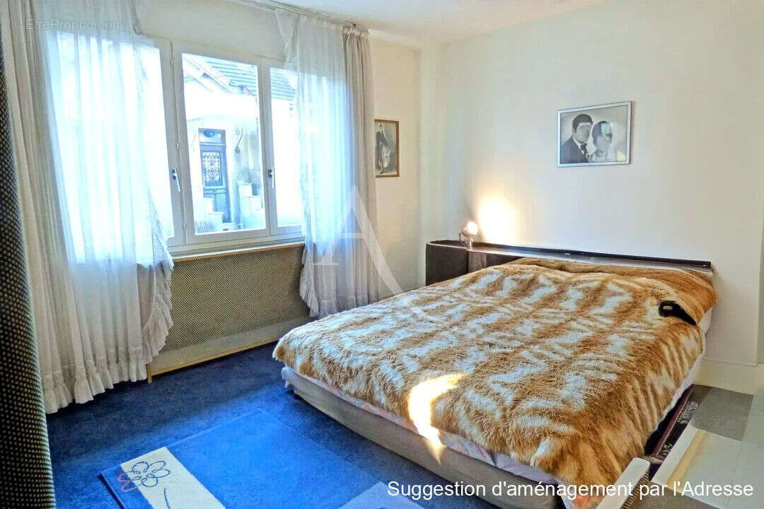 Maison à NEUILLY-SUR-MARNE