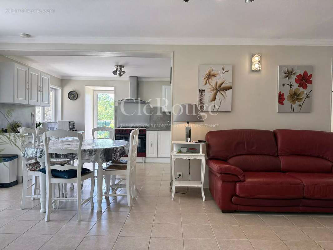 Eymet – Superbe propriété en pierre avec deux maisons et piscine chauffée - photo 12