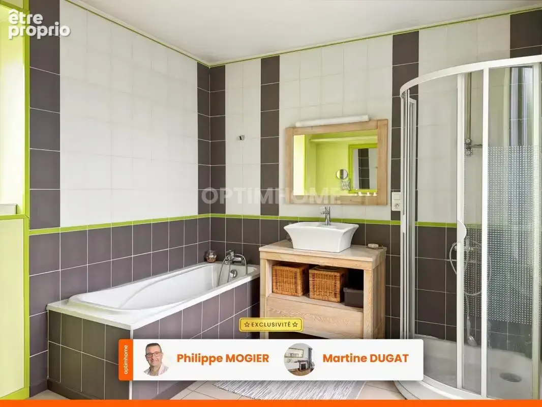 Maison de ville 11 pièces, 7 chambres, garages, CUSSET (03) - photo 10