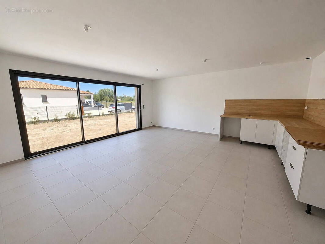 Maison 4 pièces 88 m² · à Villeneuve-la-Riviere · 88 m² · 279 900 €