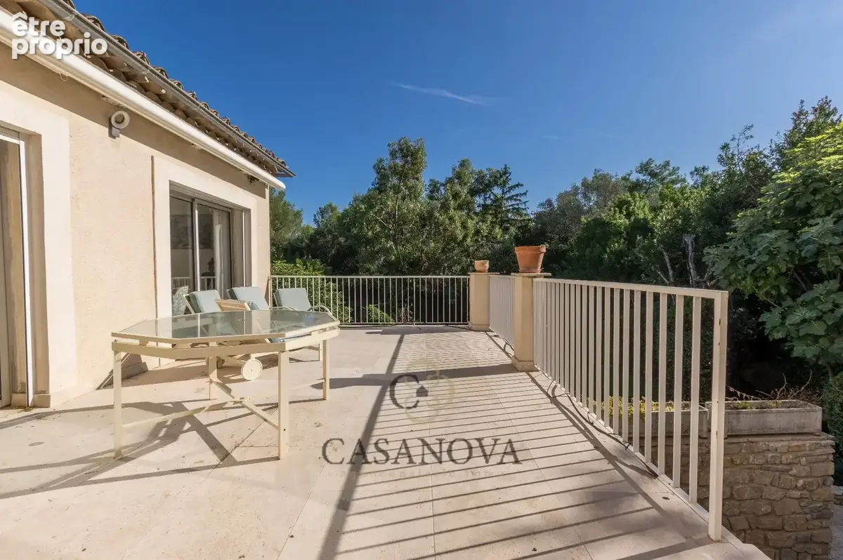 Aiguelongue - Maison aux vues dégagées - Grand jardin et piscine - photo 9