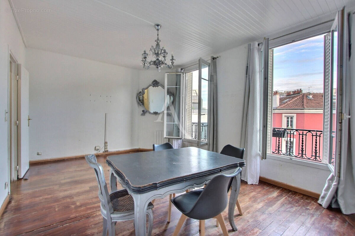 Appartement à ASNIERES-SUR-SEINE