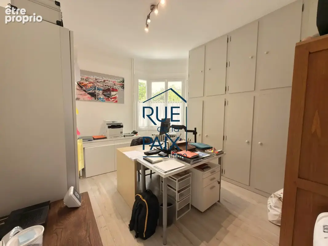 Maison 7 pièces 229 m² à vendre à Chatellerault (86100) - photo 2