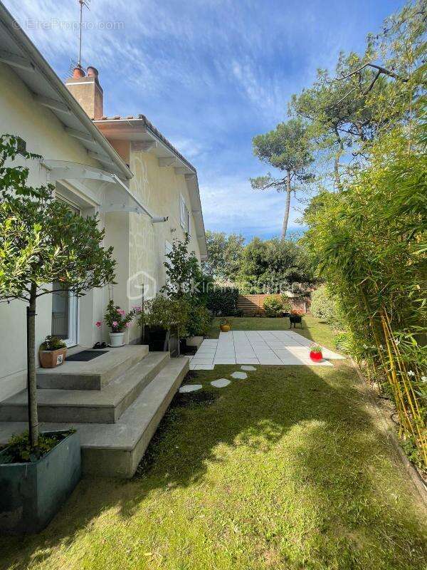 Maison familiale T7 proche plage - photo 4