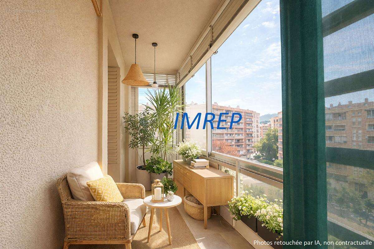 Appartement à MARSEILLE-9E