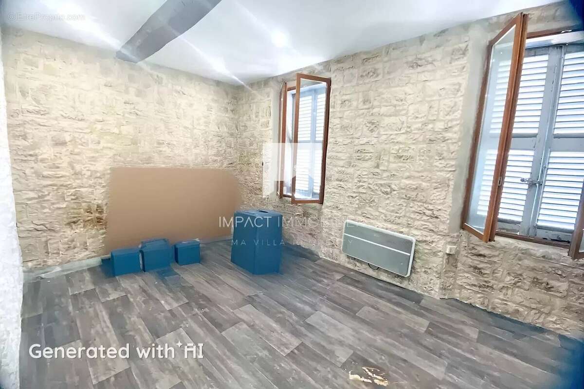 Appartement à HYERES