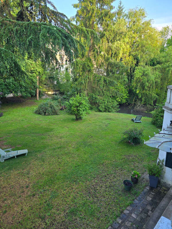Maison à BOURAY-SUR-JUINE