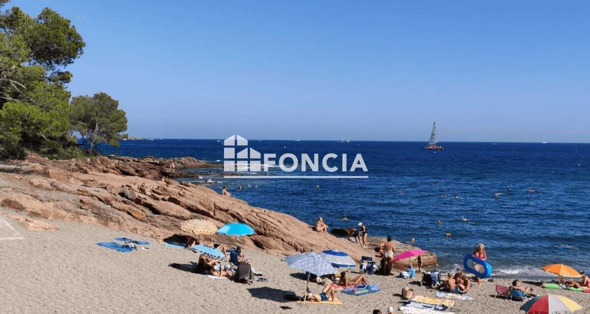 Appartement à SAINT-RAPHAEL