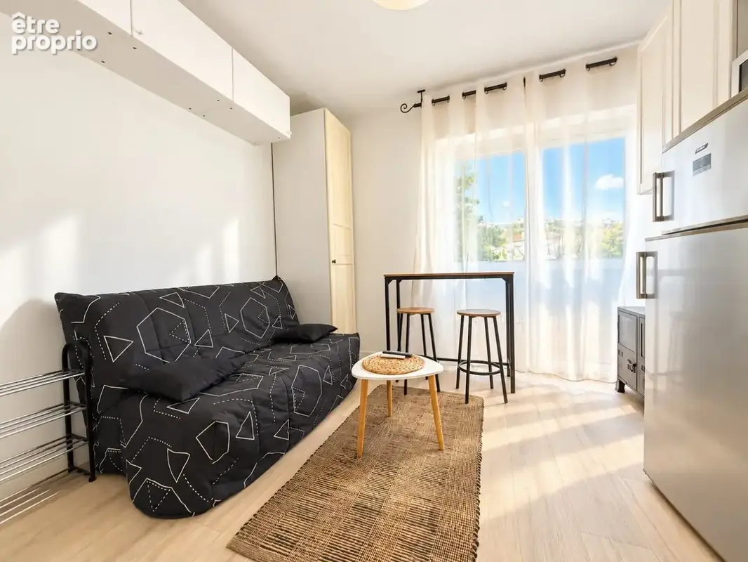 Balaruc-les-bains  studio meublé 13 m²  secteur thermes / parc  idéal investissement - photo 2
