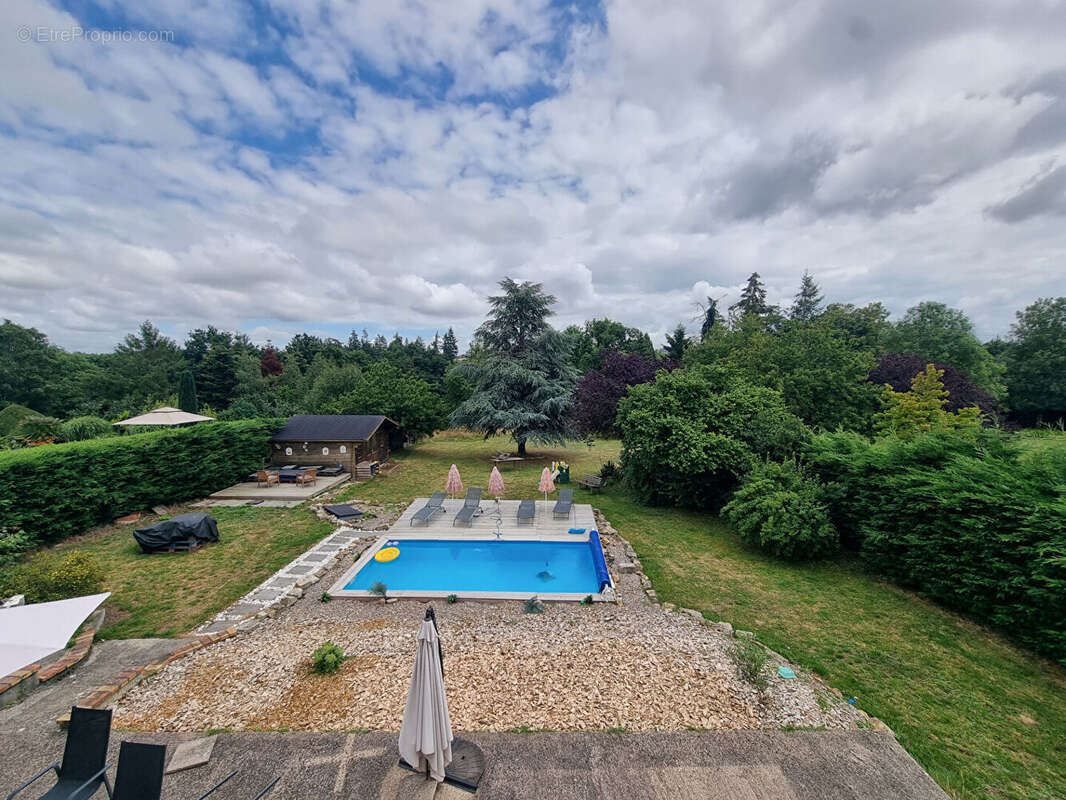 Maison à TOURVILLE-SUR-ODON