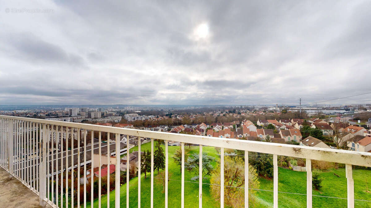 Appartement à THIAIS