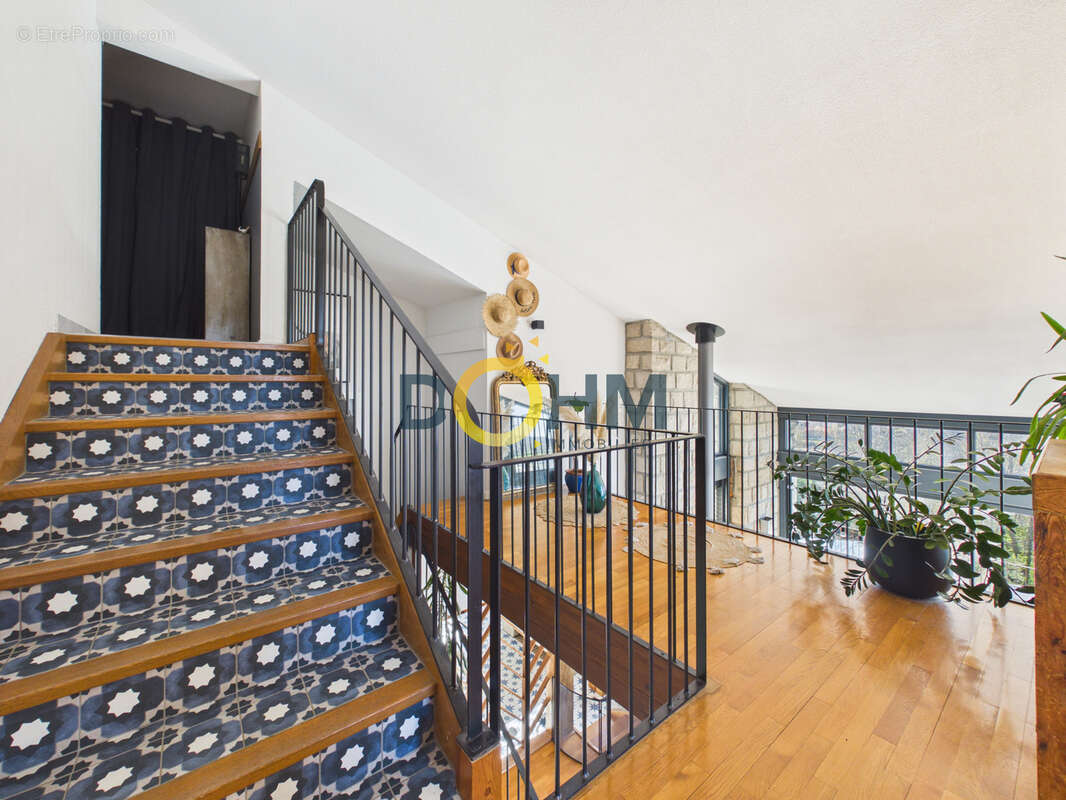 Maison à BRIVES-CHARENSAC