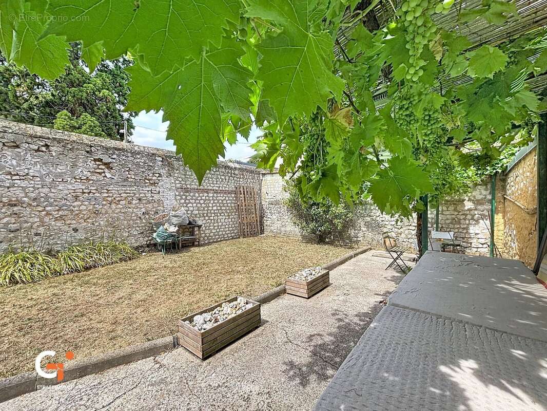 Maison familiale de 245m² à Oissel-sur -Seine - photo 30