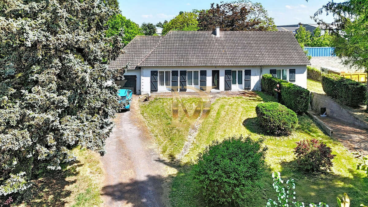 Maison 134 m² à Saint-Georges-Sur-Cher  - photo 7