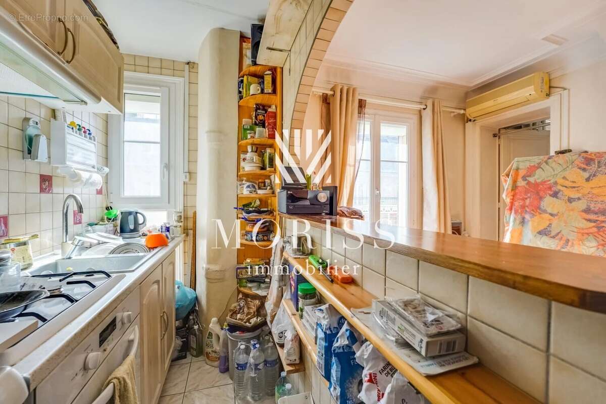Appartement à PARIS-18E