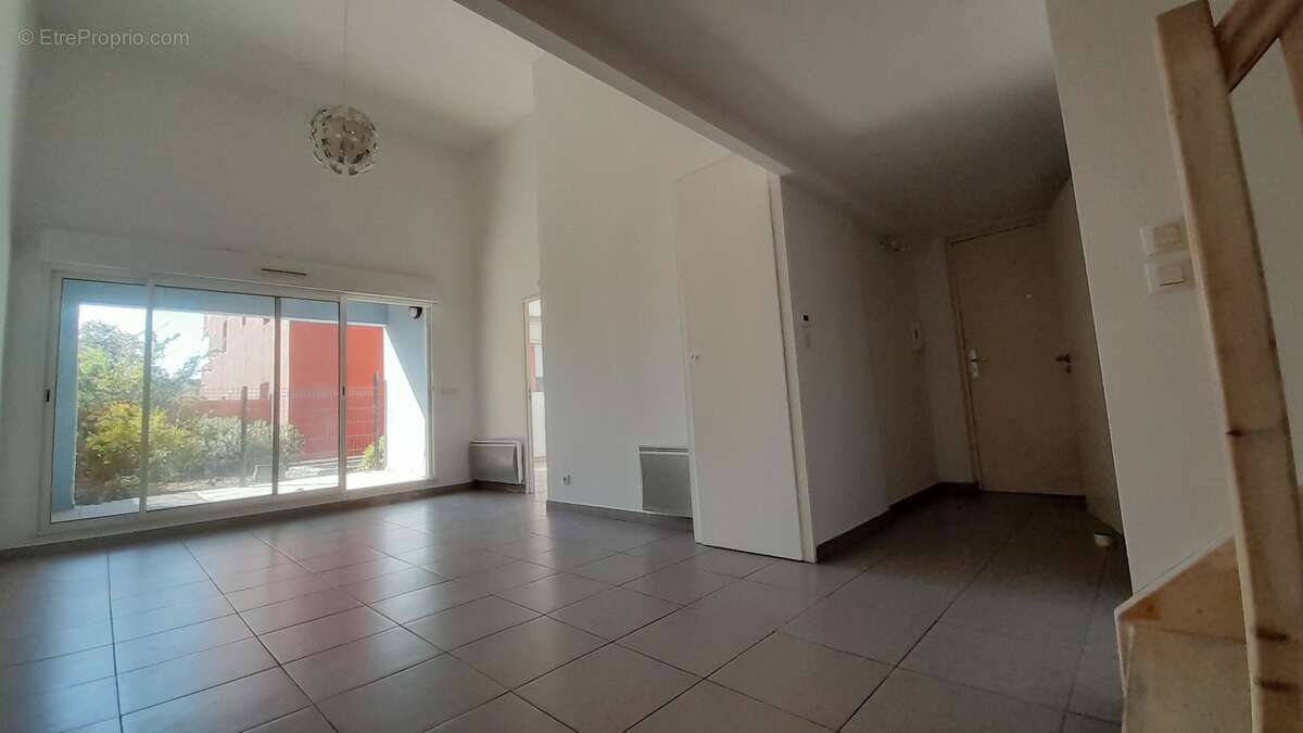 Appartement à CASTELNAU-LE-LEZ