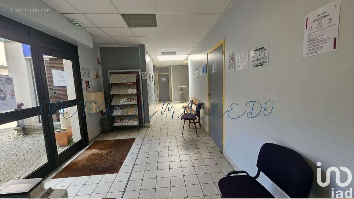 Photo 2 - Commerce à PITHIVIERS