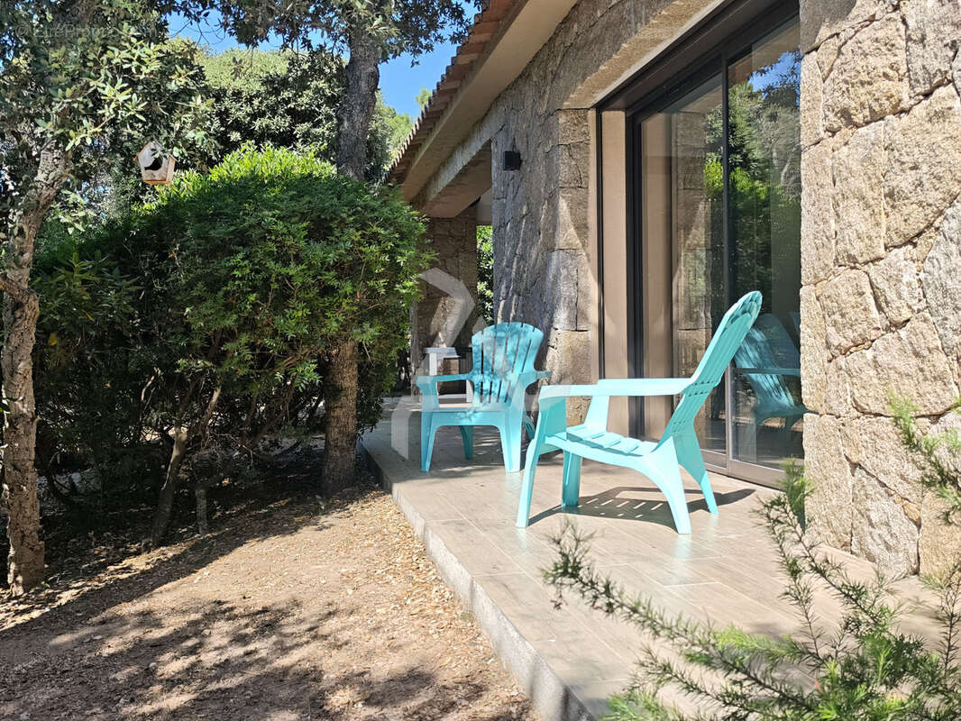 Maison à LECCI