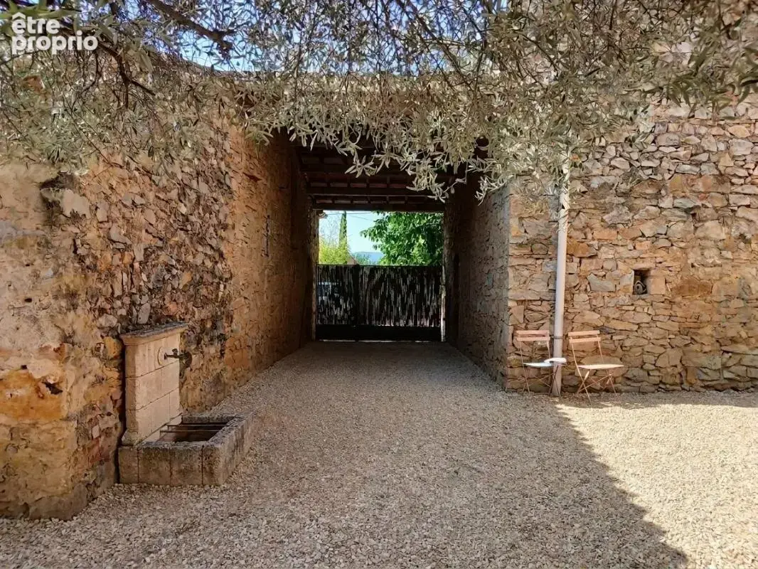 Mas de caractère à Vendre - photo 16