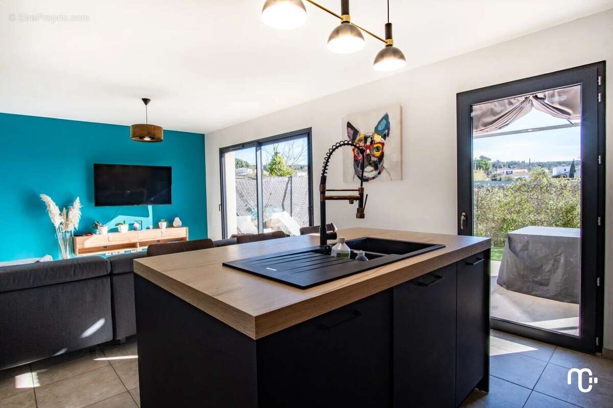 Maison à POURRIERES