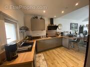 Maison à L'ISLE-SUR-LA-SORGUE