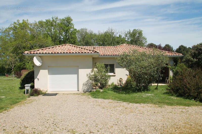 Maison à CASTELJALOUX