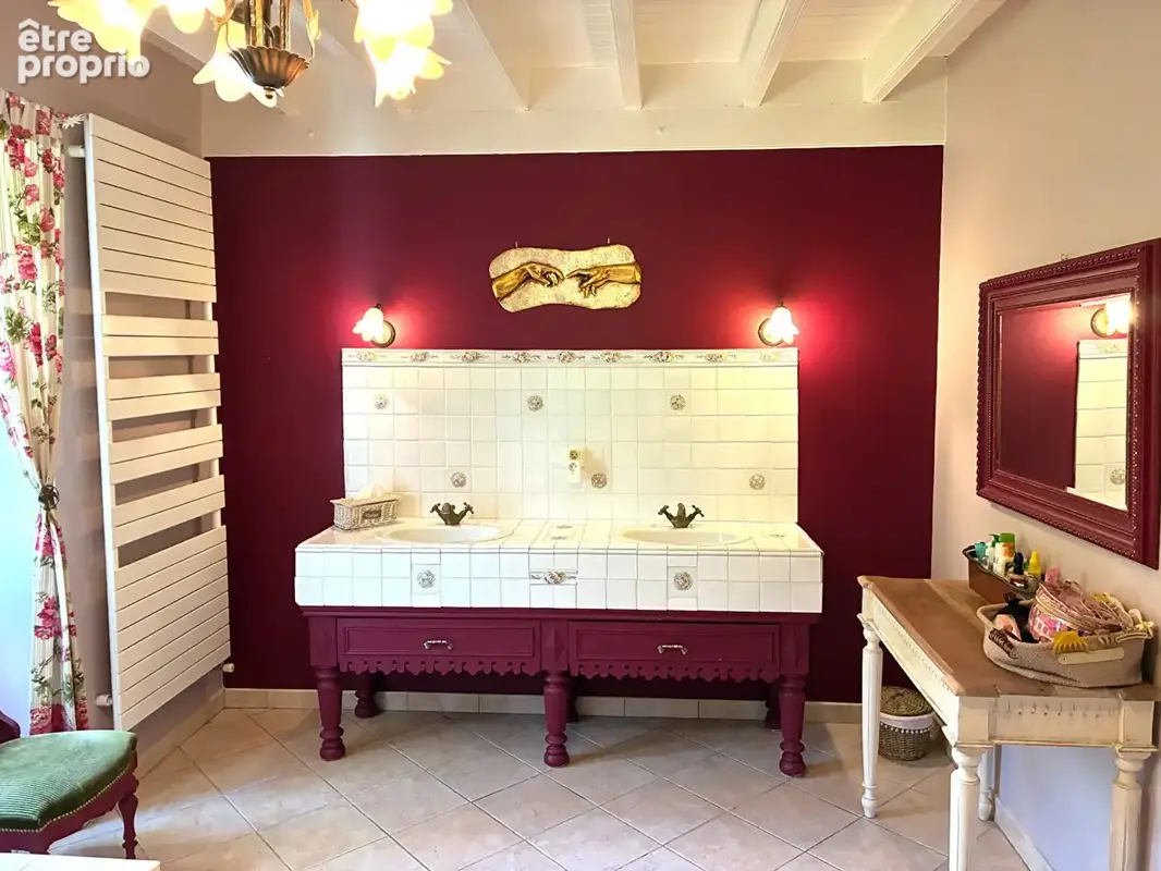 Propriété de charme avec maisons d'amis , granges et piscine - photo 16