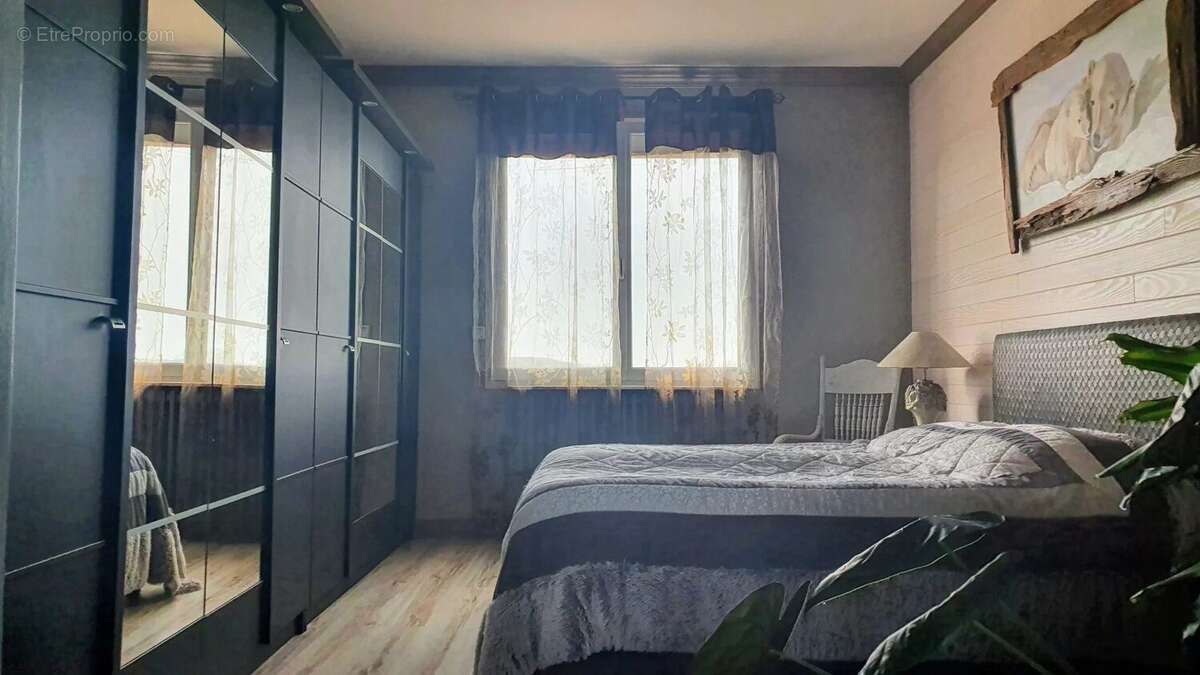 Maison à FLAUGEAC