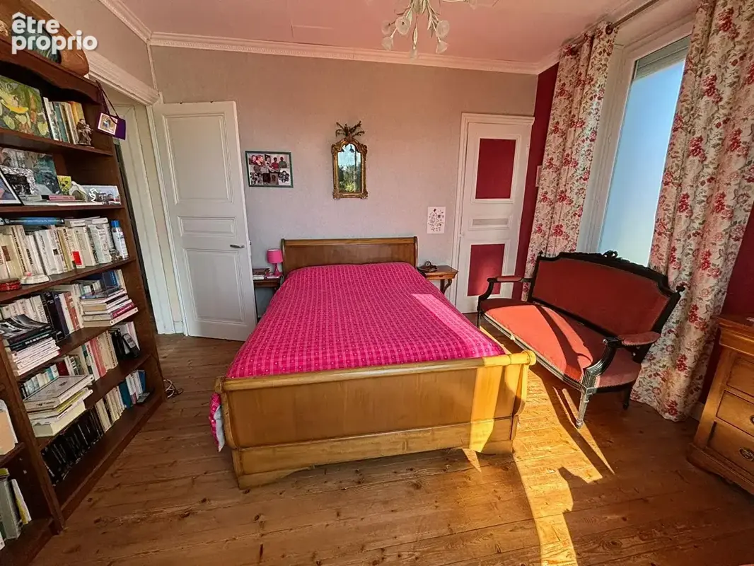 Maison 8 pieces 170 m² saint-jodard - photo 10
