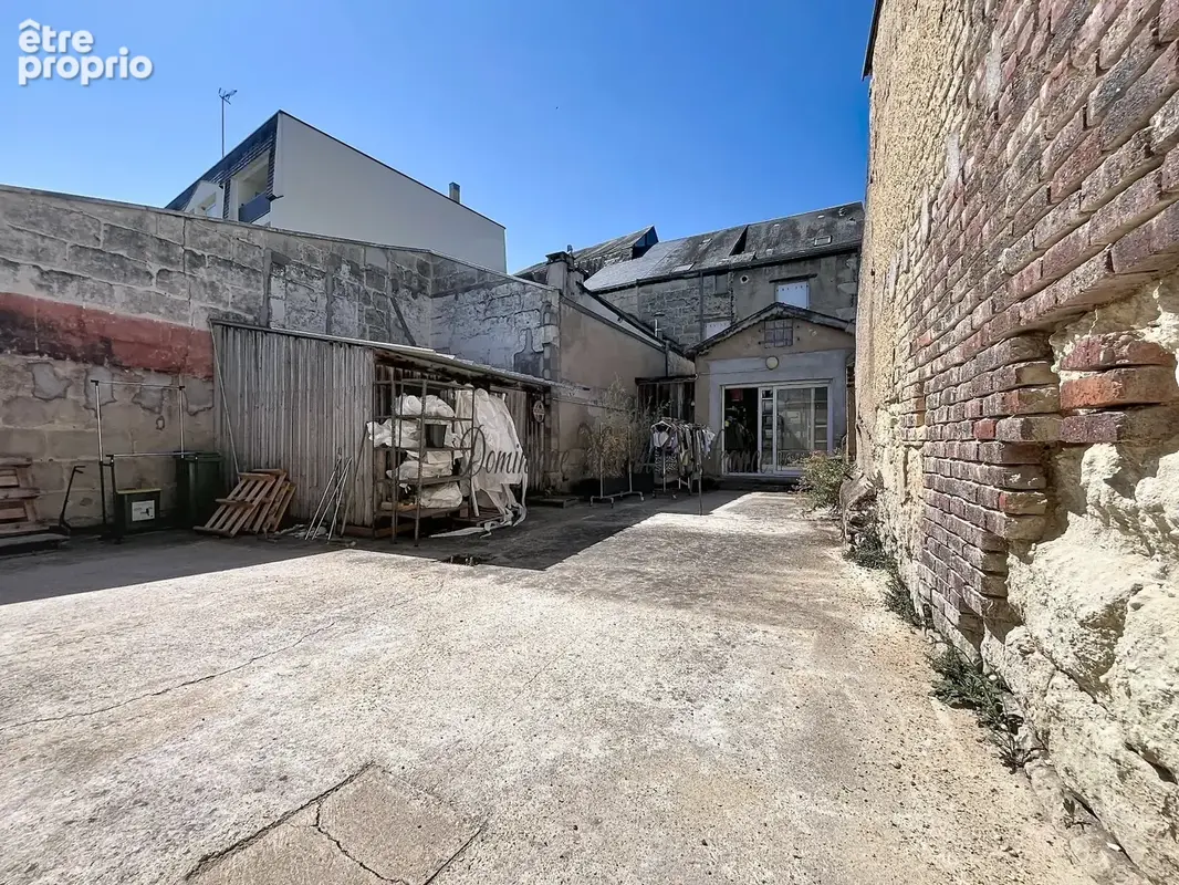 Immeuble à vendre la chartre-sur-le-loir (72)mmeuble de rapport – commerce + 2 appartements - photo 18
